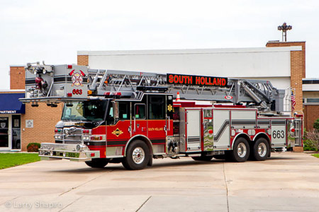 South Holland Fire Department fire apparatus Pierce Velocity PUC tower ladder Larry Shapiro photographer shapirophotography.net